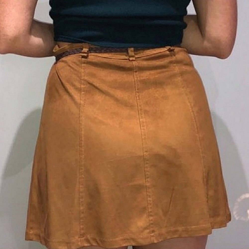 SUPER Soft Y2K buttery Faux Suede Camel Skater Skirt- XS - Picture 8 of 16